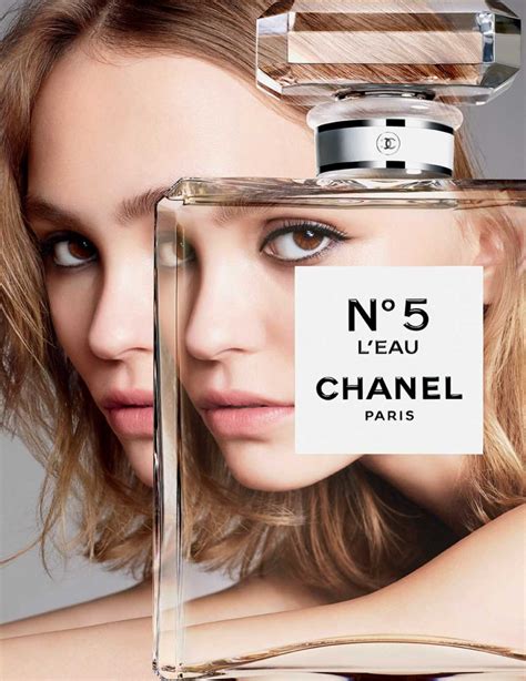 pub chanel 5 actrice depp|L'Eau N°5, the Film with Lily.